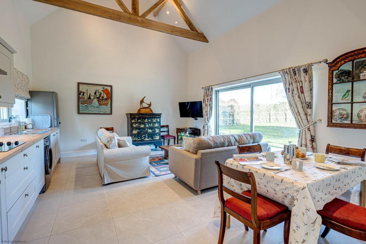 Dairy Lodge Bladon Ngoại thất bức ảnh